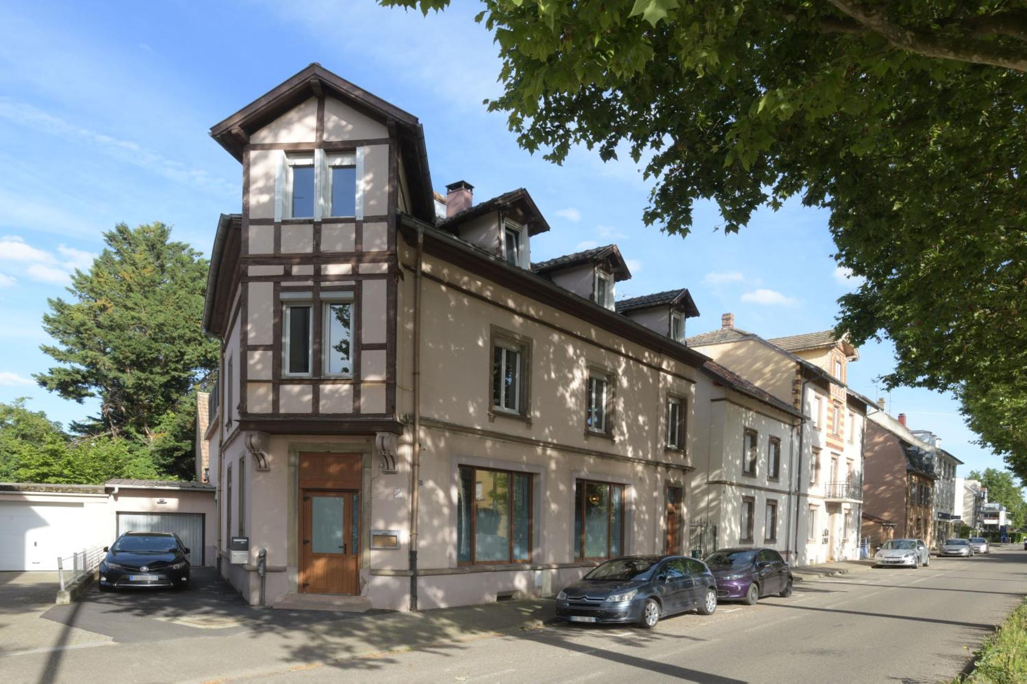 Au Cheval Blanc - Appartement Familial 6P Parking Prive Proche Colmar Centre Exterior photo
